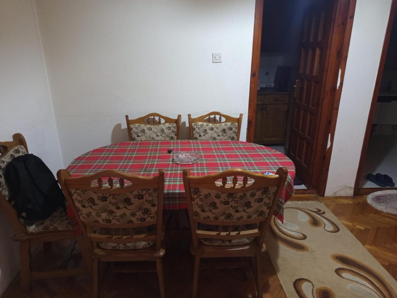 RoomPrishtinë Ngoại thất bức ảnh